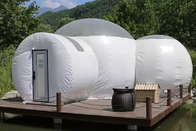 Casa de la tienda de la burbuja del PVC con mitad blanca al aire libre de la aislamiento del hotel del dormitorio que acampa del sitio inflable de protección claro de las tiendas