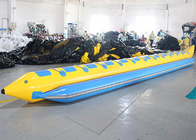 El agua flotante inflable del deporte acuático del barco de plátano de Custmozied juega la diversión para los adultos
