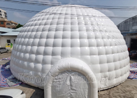 El aire comercial blanco de Exgibition del acontecimiento del alquiler del PVC de los iglúes inflables EN71 explota la tienda inflable