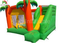 Castillo de salto inflable divertido del PVC del tema 0.55m m de la selva tropical para los niños/adulto