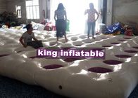 juegos inflables del deporte del laberinto de la aguamarina de los aros de la muchedumbre de la lona del PVC de los 10m x los 8m