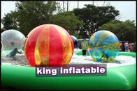 Bola inflable colorida del agua del PVC/bola del agua con el diámetro de los 2m para el parque de atracciones