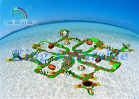 Juego de obstáculos flotante en el mar del lago / Juegos de parque acuático inflable para el resort