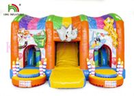 Castillo de salto inflable colorido del PVC del animal salvaje de la selva con la diapositiva para los niños