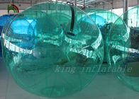 paseo inflable verde del PVC del Eco-amigo en la bola del agua del diámetro de la bola los 2m del agua para la diversión del agua