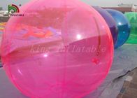 Paseo inflable colorido durable en el PVC impermeable del diámetro 1.0m m de la bola los 2m del agua para el alquiler