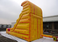 Tobogán acuático inflable gigante con la piscina para el barco pirata inflable de la diversión de los niños/de los adultos