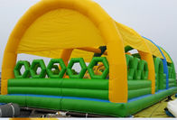 Parque de atracciones inflable de los nuevos niños al aire libre comerciales del diseño con la tienda de la cubierta