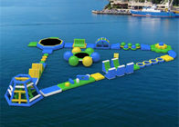 El agua inflable de la nueva playa gigante del diseño parquea juegos flotantes del agua del lago