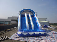 Tobogán acuático inflable al aire libre de la diversión con la piscina para los juegos del parque del agua de los niños