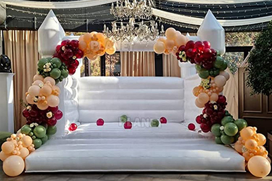 Castillo inflable blanco para bodas, 13 pies x 11,5 pies x 10 pies, castillos animosos para adultos para fiestas al aire libre