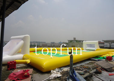 Campo de fútbol inflable resistente al fuego cosido cosiendo el 14m los x 8m