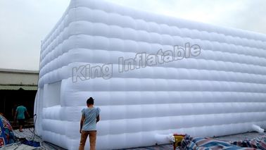 Cubique la tienda inflable del acontecimiento de la estructura con el ventilador 1500W para los acontecimientos al aire libre