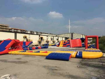 el agua inflable enorme de la lona del PVC de 0.9m m parquea el diámetro de los 40m con color rojo/azul