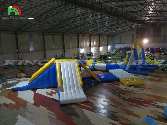 Parque acuático inflable Juego flotante Equipo de isla flotante