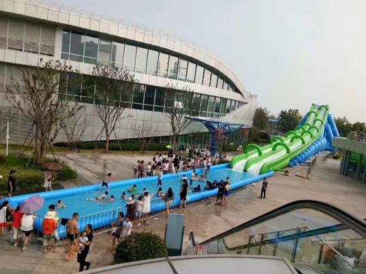 Slide de piscina comercial Slide gigante inflable Parque de diversiones al aire libre de la ciudad Slides inflables en venta