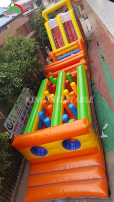 Juegos de Carnaval Inflables de Deportes Personalizados Curso de obstáculos con doble carril de escalada y tobogán