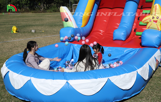 Deslizamiento de agua comercial de PVC Deslizamiento de agua inflable para niños Deslizamiento inflable con piscina Deslizamiento seco húmedo Adulto
