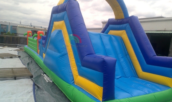 Parque de juegos inflables de PVC gigante para niños, campo de obstáculos inflables al aire libre