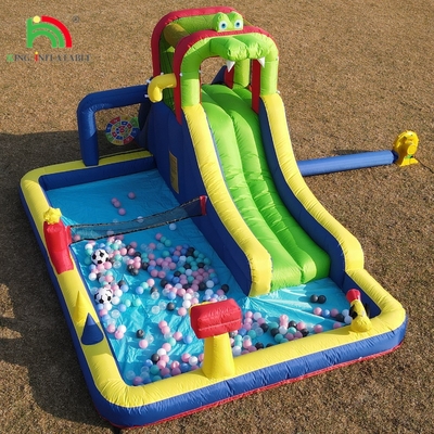 Fiesta de niños húmedo secoInflable Casa de salto de agua deslizamiento de salto Combinación con una piscina de salto más grande
