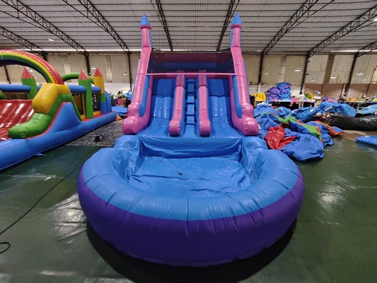 Popular comercial doble carril toboganes de agua inflable con piscina toboganes de agua inflable para niños y adultos