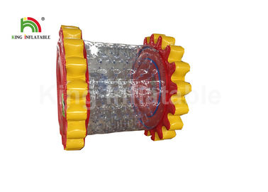 Juguete inflable modificado para requisitos particulares colorido del juego del deporte de la bola de balanceo del agua del PVC para el parque del agua