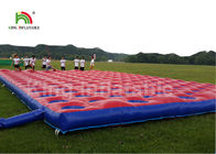 Los juegos inflables del deporte de la carrera de obstáculos al aire libre roja, 5K inflable corren las carreras para los adultos