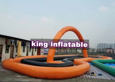 Modifique el laberinto inflable para los parques del agua, curso inflable del agua para requisitos particulares del PVC de la natación