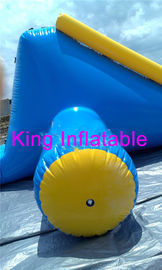 El gigante modificó la diapositiva inflable del tamaño/el juguete inflable del agua para requisitos particulares para el parque del agua