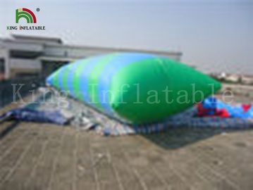 El agua inflable divertida del pvc de EN14960 0.9m m parquea el juguete/a la gorila inflable de la gota