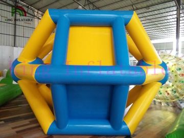 Juguete inflable del agua del PVC/de TPU, rodillo que camina colorido en el agua para los deportes acuáticos