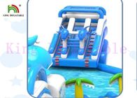 El tiburón azul comercial ignífugo portatble explota el parque del agua con la diapositiva y la piscina gigante
