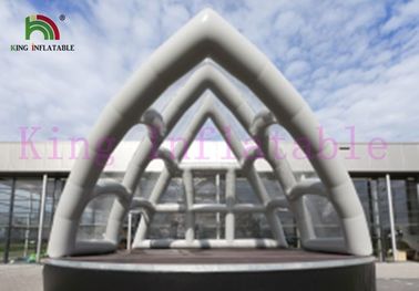 Tienda inflable blanca del acontecimiento del PVC con forma del teatro de la ópera de Sydney y el tejado transparente