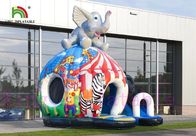 El castillo de salto inflable del disco colorido del circo con la diapositiva imprimió el payaso/animales