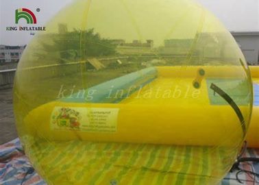 Paseo inflable del PVC del color amarillo 1.0m m en bolas del agua/burbuja del agua/esfera humana