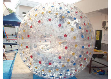 La bola inflable colorida del PVC Zorb/la bola de balanceo inflable para los niños se divierte