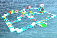Parque de juegos flotante del agua de Cat Theme Bespoke Design Inflatable