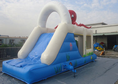 castillo de salto inflable de los 7m x 3M con las diapositivas arriba y abajo de/gorila inflable para los niños