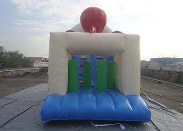 castillo de salto inflable de los 7m x 3M con las diapositivas arriba y abajo de/gorila inflable para los niños