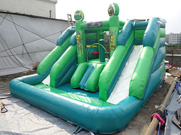 El CE certifica el material inflable de la lona del PVC del tobogán acuático para los juegos al aire libre