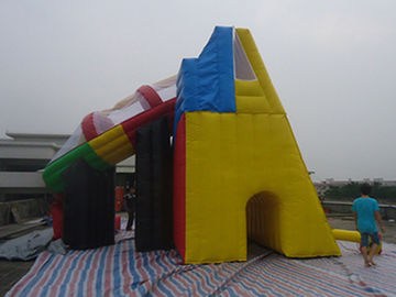 Tobogán acuático inflable rojo al aire libre de la piscina de los niños/de los adultos PVC de 0,55 milímetros