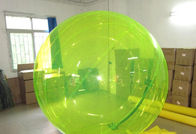 Paseo inflable de la bola amarilla en la bola del agua para la diversión de los niños