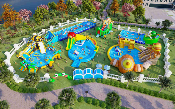 Patios combinados del parque inflable del agua de los niños y de los adultos