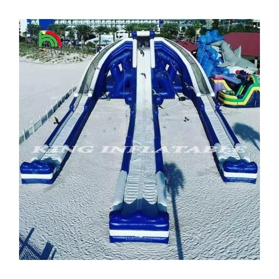 Gran tobogán de agua inflable de alta calidad Gran tobogán de agua inflable de tres carriles en venta