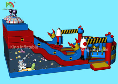 El tema extranjero modificado para requisitos particulares del espacio inflable seca a los niños de la diapositiva que saltan el castillo para el partido